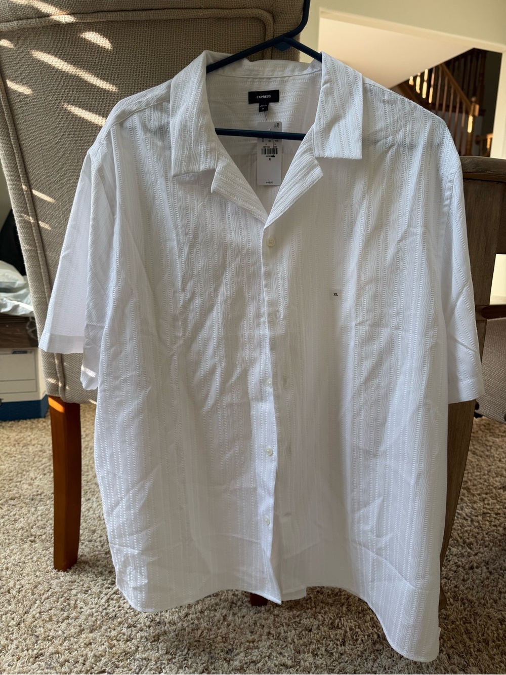 Express Men's White Short-Sleeve Camp Collar Button-Down Shirt